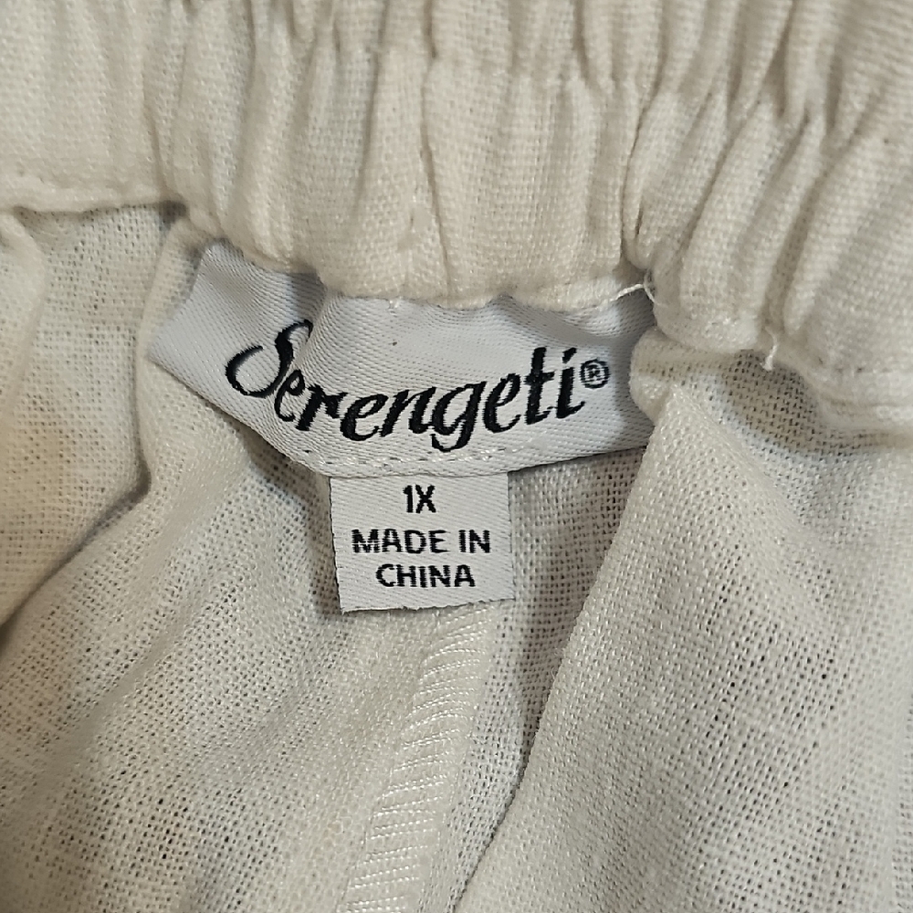 Serengeti Women's Light Beige Shorts - Picture 5 of 5